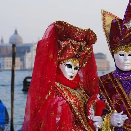 Marco'S Apartment -Ideale Per Venezia- メストレ エクステリア 写真