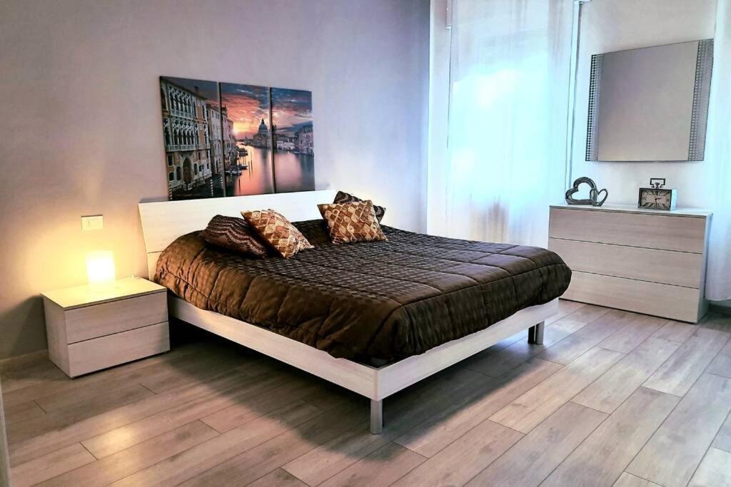 Marco'S Apartment -Ideale Per Venezia- メストレ エクステリア 写真